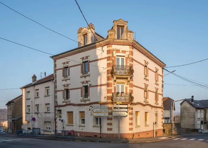 Апартаменты Le Cindy - Spacieux - Lumineux - Wifi - Gare